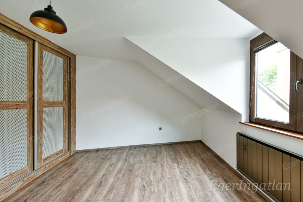 Kiadó lakás Eger szvorényi-8801
