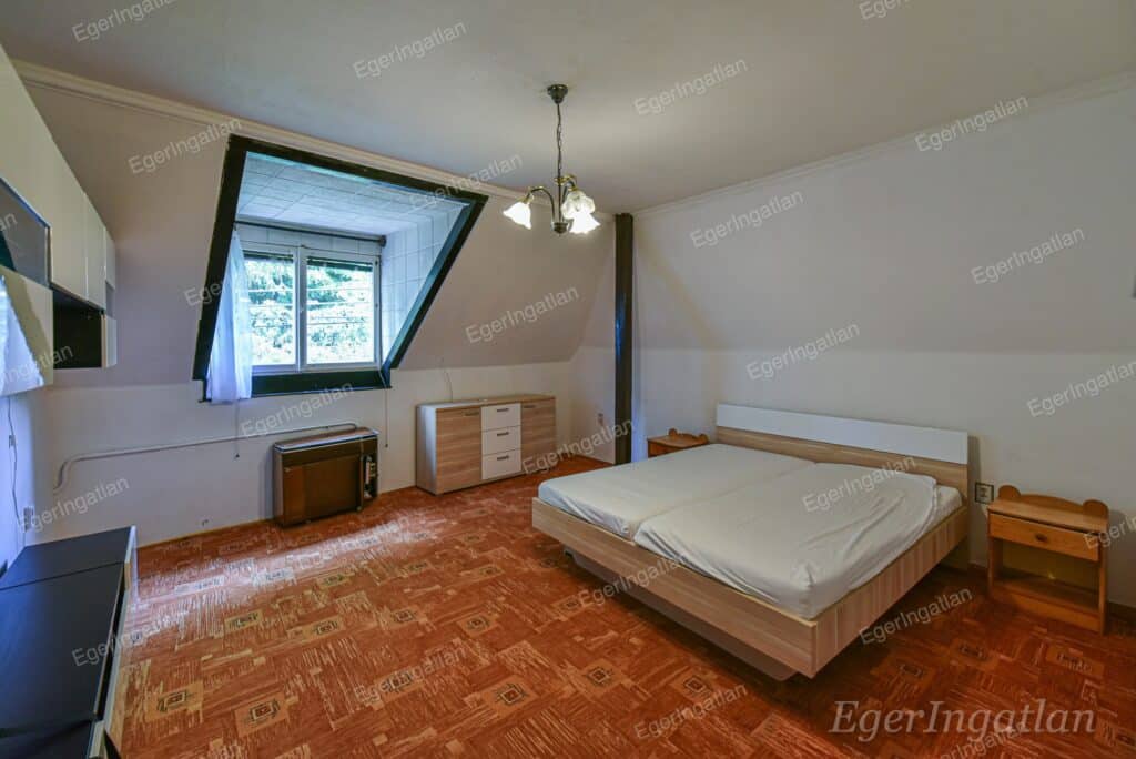 Kiadó lakás Eger Bartakovics utca-8995